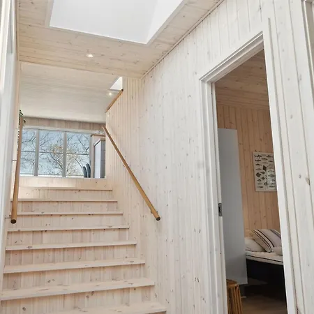 Engli - 90m From The Sea By Interhome 펜션 Bøtø By